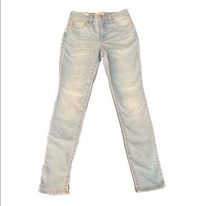 Universal Threads High Rise Skinny Jeans